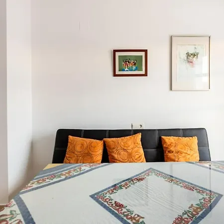 Apartment Atico En El Corazon De La Ciudad Con Plaza De Garaje *