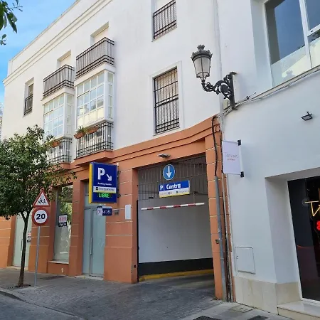 Atico En El Corazon De La Ciudad Con Plaza De Garaje Apartment *